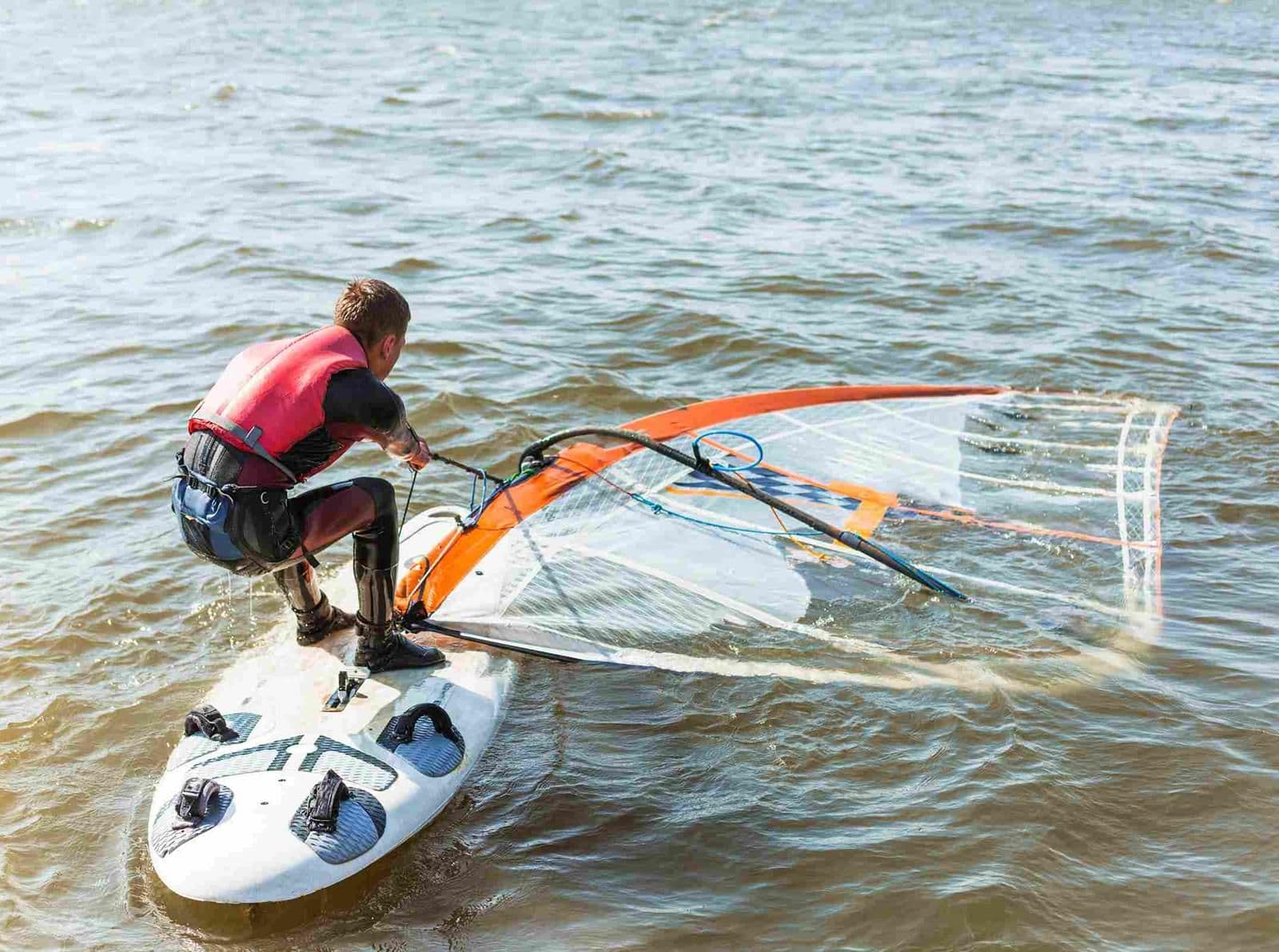 jaki-wiatr-do-nauki-windsurfingu